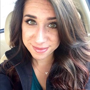 Meet your Posher, Sara